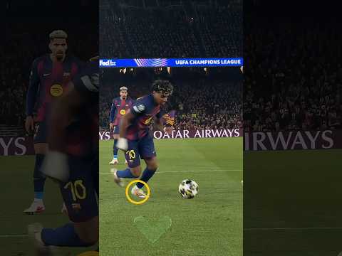 سر مهارة لامين يامال لخداع المدافعين🔥🇪🇸 #odey_amin #العبها_صح #shorts thumbnail