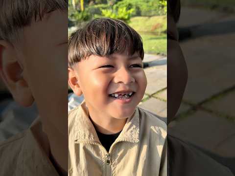EMPAN JADI VAMPIR IMUT HAHA! thumbnail