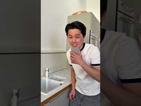 Cutting Water With Scissor! thumbnail