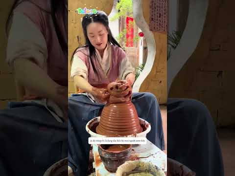 Cô gái vừa nhắm mắt vừa làm đồ gốm !! thumbnail
