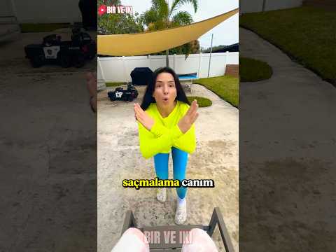 Havuza Büyük Tuvaletini Yapmaya Çalışan Çocuk! 😱🌊 thumbnail