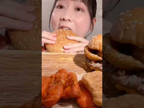 バーガーキング🍔 Burger King🍔 #asmr #asmreating #asmrfood #mukbang #miyuasmr #咀嚼音 thumbnail