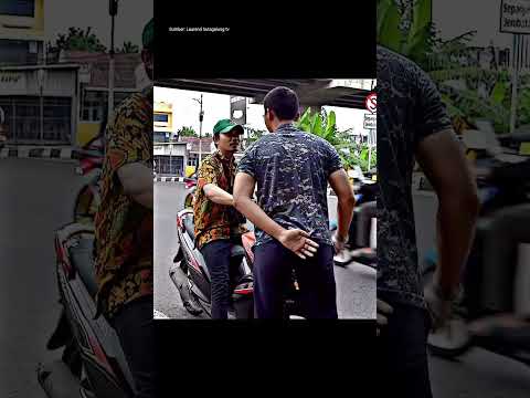 Pemotor ini malah bercanda saat disuruh putar balik karena salah arah‼️ thumbnail