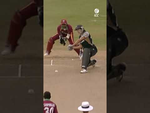 Sara McGlashan's thorough batting helped New Zealand get into the #T20WorldCup 2010 final 🙌 thumbnail