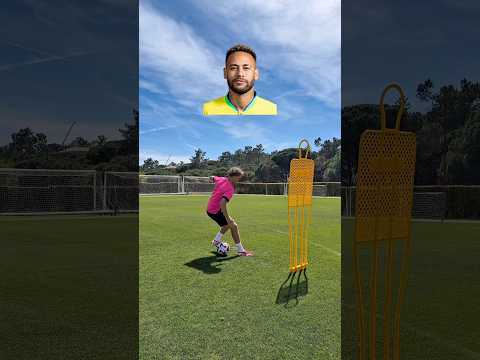 Who is the last player?😵‍💫👀💫 #football #soccer #footballskills thumbnail