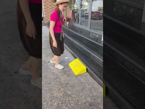 vật dụng bậc lên xuống không thể thiếu dành cho oto và xe máy  #funny #shortsyoutube thumbnail