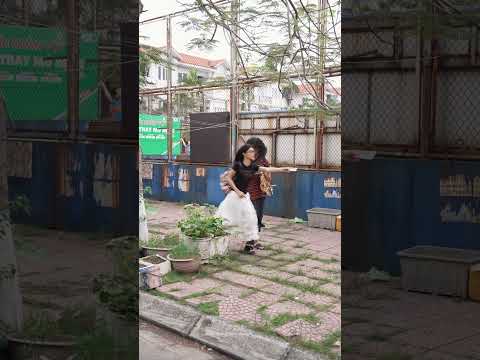 Tiền rơi này | Oppa Huy thumbnail