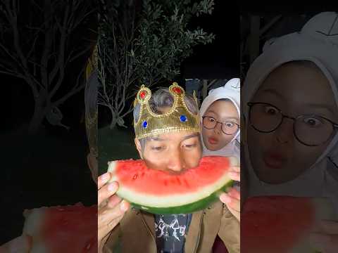Semangka?vs Dimsum? thumbnail