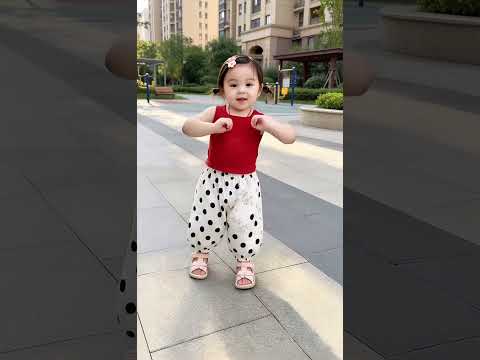 再跟大家跳一段欢乐的小调 #晒出越养越上头 thumbnail
