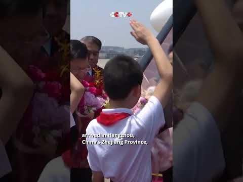 Lao Top Leader Thongloun Arrives in China for State Visit thumbnail