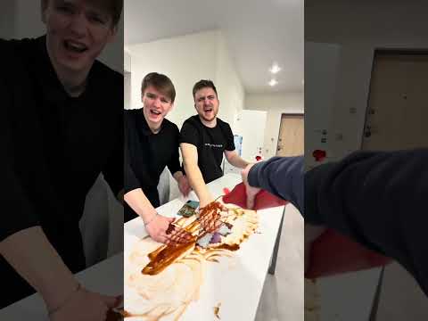 Red jelly bro ,go num num cat mode💕😹 thumbnail