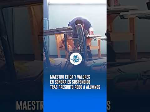 Maestro esculca mochilas mientras alumnos no estaban en el salón #shorts thumbnail