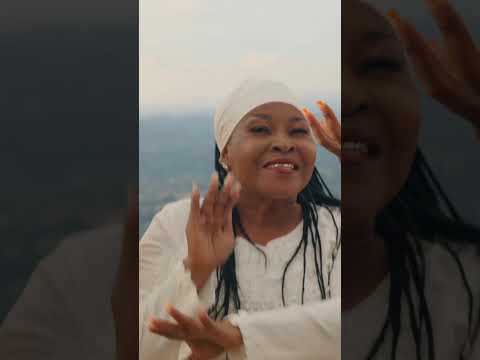Dalom Kids x Professor x Tee Jay - Oluwa ft. Novika thumbnail