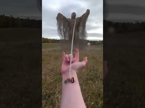 Rodzice Dali Im Dziwny Sygnał… Potem Zobaczyły To na Brzegu! 😱 thumbnail