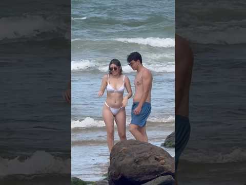 🇧🇷 Balneario Camboriu Beach A Wavy Day thumbnail