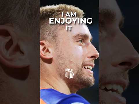 Watching this on ? | #MumbaiIndians #OneFamily #TATAIPL thumbnail