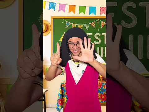 A melhor música pra festa junina da HISTÓRIA! 🤣 thumbnail