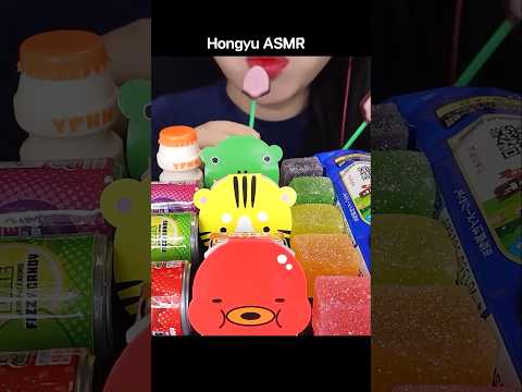 ASMR RAINBOW DESSERTS 무지개 동물 모양 딸기 초콜릿 킨조젤리 동결건조 콜라 #shorts #mukbang  #먹방 #rainbow #hongyu thumbnail