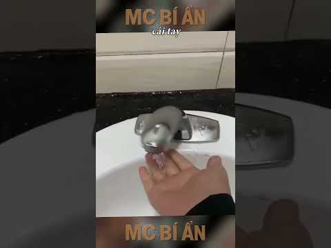 Cố Gắng Rửa Cái Tay | E397 #mcbian thumbnail