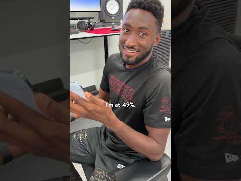 Giving My Boss iPhone Air Updates Until It Dies thumbnail