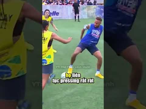 Khi Neymar đá giao lưu với các cầu thủ nữ thumbnail