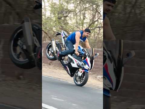 SMOOTH or not??sach sach batana😅 #farazstuntrider #bmws1000rr #superbikes #hayabusa #s1000rr thumbnail