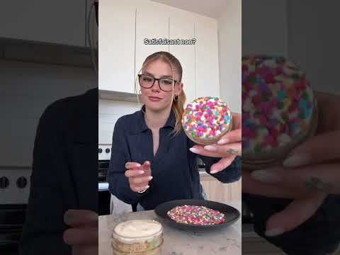 😂😂 #trend #drole #dotcake #gateau #shorts thumbnail