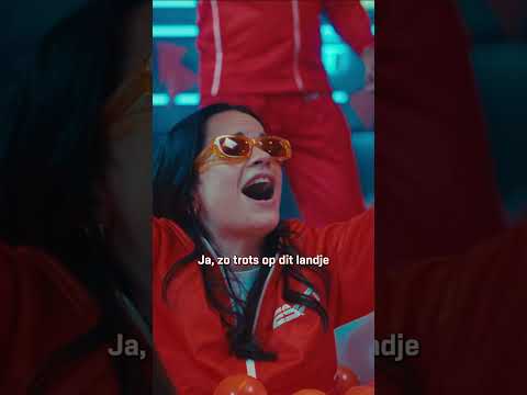 Het hele land is Rood, Wit, Blauw 🎵🇳🇱 thumbnail