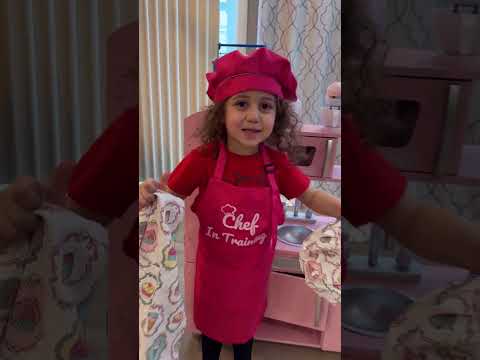 Rhia did not Share Her Kitchen Set  | What Will She Do? thumbnail