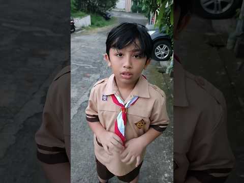 Siapa Kalian Yg Punya Topi Pramuka? Mama Temani Ara Pinjam Topi Pramuka K Rmah Teman Mw Smart Camp 🧢 thumbnail