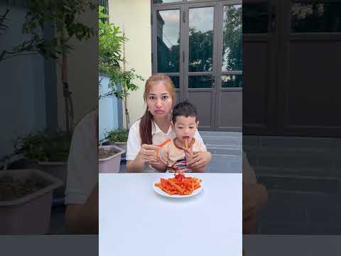 Fries prank on cute baby ❤️👶🏻🍟🍧🍭🍒😱💕🤣  #funnyshorts thumbnail