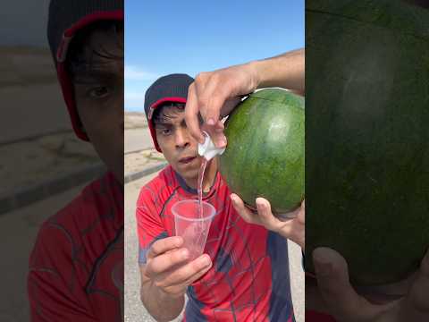ازااااي داخل البطيخة ?? thumbnail