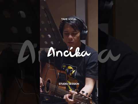 Momen Take Vocal "Ancika" di Studio #shorts thumbnail