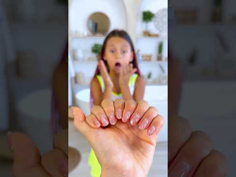 Too Many Fingers? ✋? #familyfirst @_miss_tais_ thumbnail