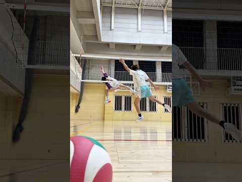 Nobody thought of filming a spike like this🤣#volleyball thumbnail