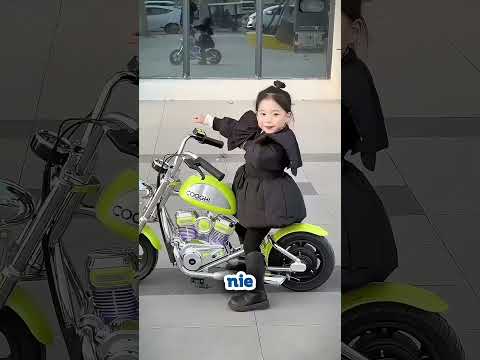 Mała Królowa Mini Motocykla #shorts thumbnail