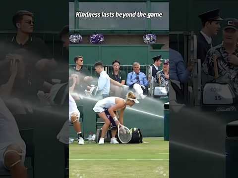 Kindness is far more precious than winning or losing.❤️❤️ #fyp #heartwarming #tennis #usa #love thumbnail