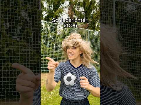 Schiedsrichter 2006 vs 2026? #fußball #schiedsrichter #lustig #humor thumbnail