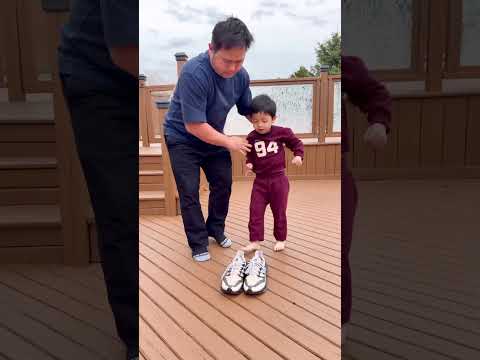 He finally found his sandal ??❤️??? thumbnail