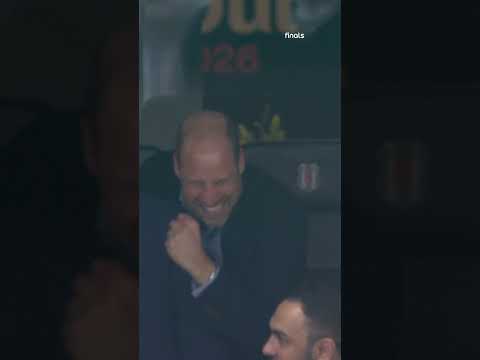Voetbalfan Prins William ?? #ZiggoSport #UEL #SCFAVL #AstonVilla #William thumbnail