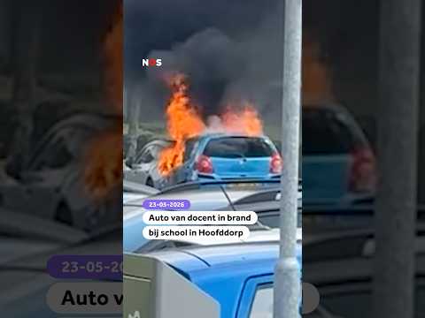 Auto van docent in brand bij school in Hoofddorp thumbnail