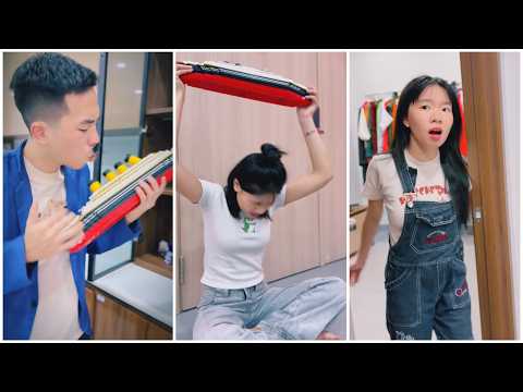 Big Sister Crazy Destroy Titanic Lego 🏠🛳️🧩 thumbnail