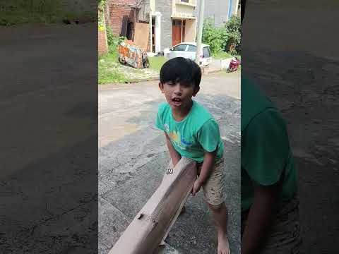 Siapa Yg Tw Isi Paket Rahasia Besar Mama Ara? Papa Kaget Ara Ngintip Isinya Besi Jemuran Baju 📦🧐🤷‍♂️ thumbnail