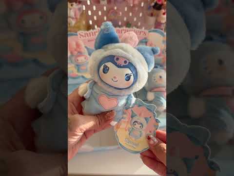 unboxing the Sanrio Blue Flutter Series plush pendant #blindbox #sanrio thumbnail