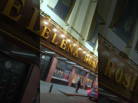 todavía no aterrizamos de la nube en la que nos dejó @ElenaRose en el Teatro Metropólitan ✨ thumbnail
