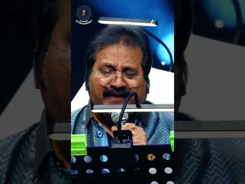 Naan Autokaaran – Stage Live Performance by Mano | Deva Innisai Saaral #deva #music #liveconcert thumbnail