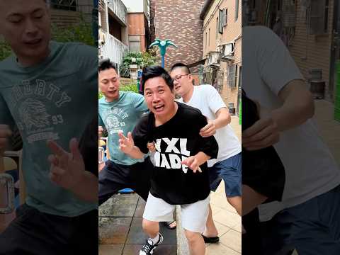 反客為主【 #油條兄弟 】 #搞笑影片 #反轉 #funny #joke thumbnail