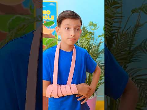 Kid Sneaks Gum into Cinema thumbnail