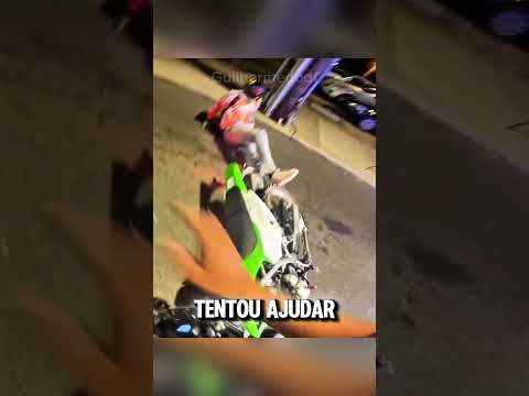 Motociclista Tentou Fugir Do Policial De Um Jeito Genial. thumbnail