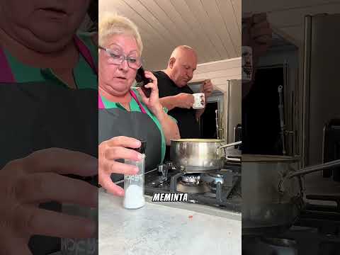 😂 Nenek Ini Diam-Diam Menjebak Suaminya Gara-Gara Sup Terlalu Asin #shortsviral thumbnail